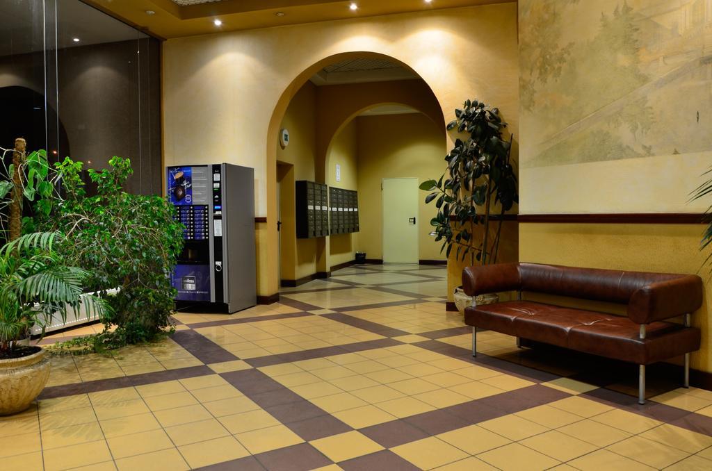 Diplomat Aparthotel Kiev Bagian luar foto